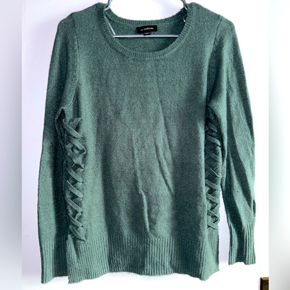 Le Chateau Green Sweater with Side Stitching - Picture 1 of 3